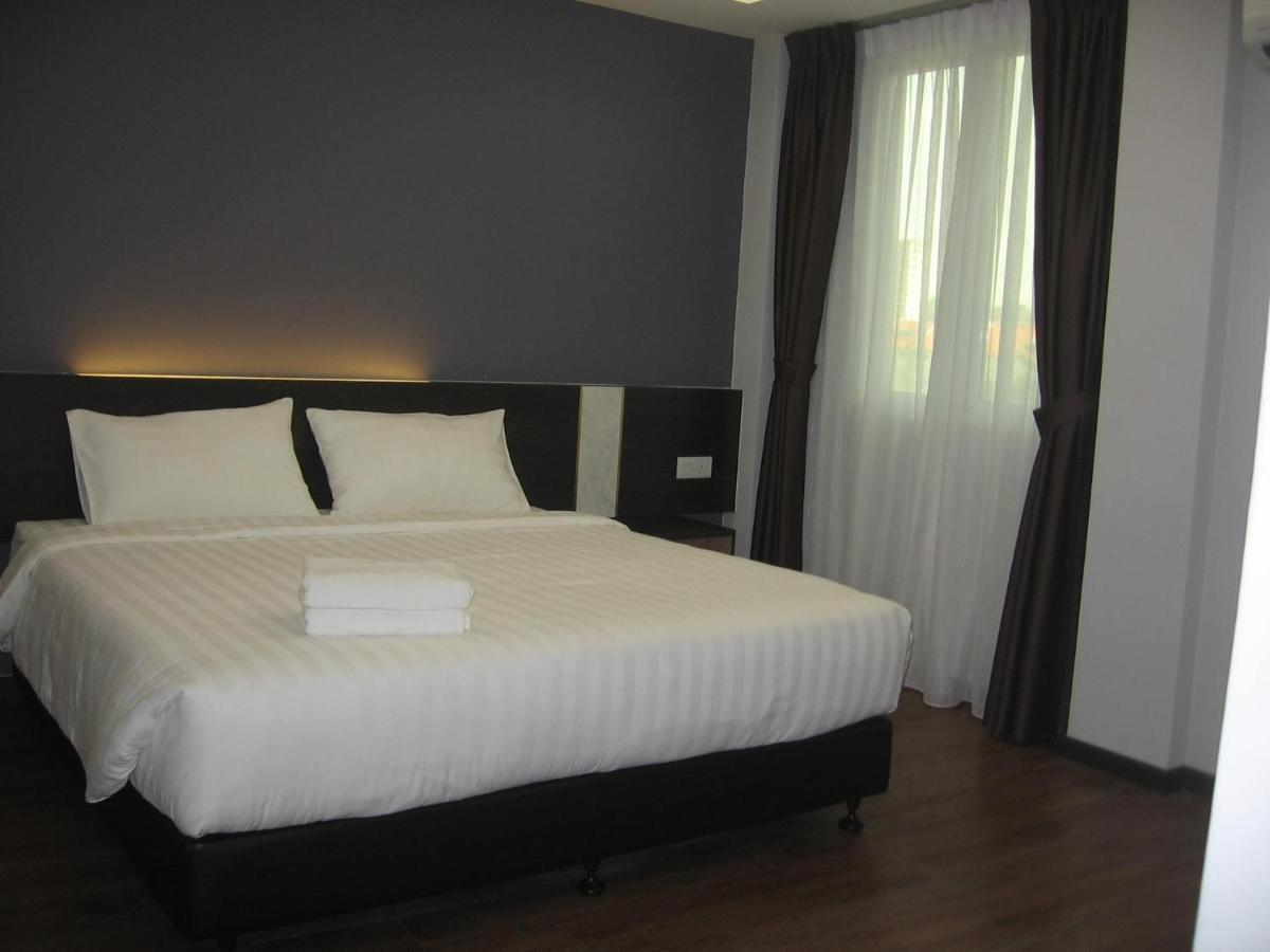 707 Hotel Melaka ภายนอก รูปภาพ